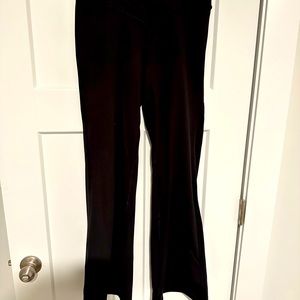 Avia flare bottom yoga pants. Black, size M with crossover waistband